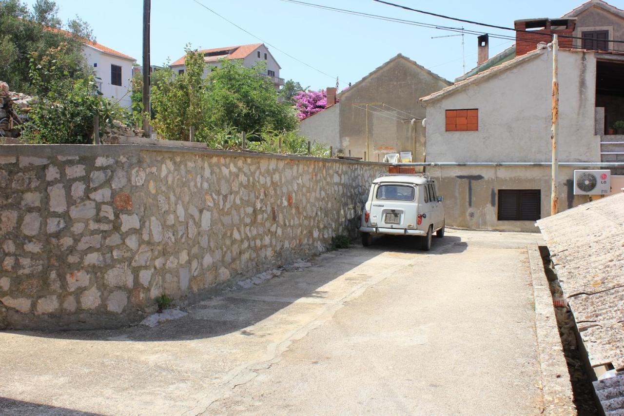 Apartments By The Sea Sali, Dugi Otok - 8121 Exteriör bild